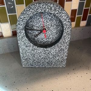 Vintage post modern foam desk clock